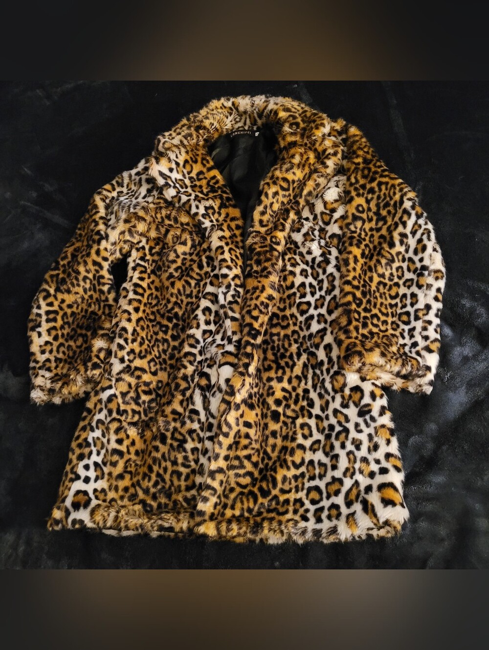 Lanshifei Leopard Waist Length Jacket Small